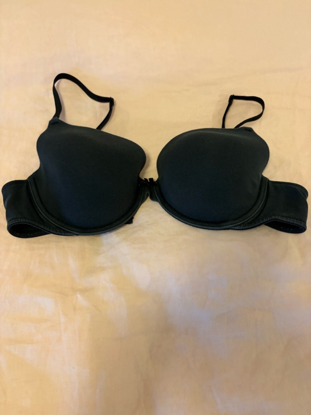 Victoria's Secret Black lined perfect coverage Padded T-Shirt Bra 38c